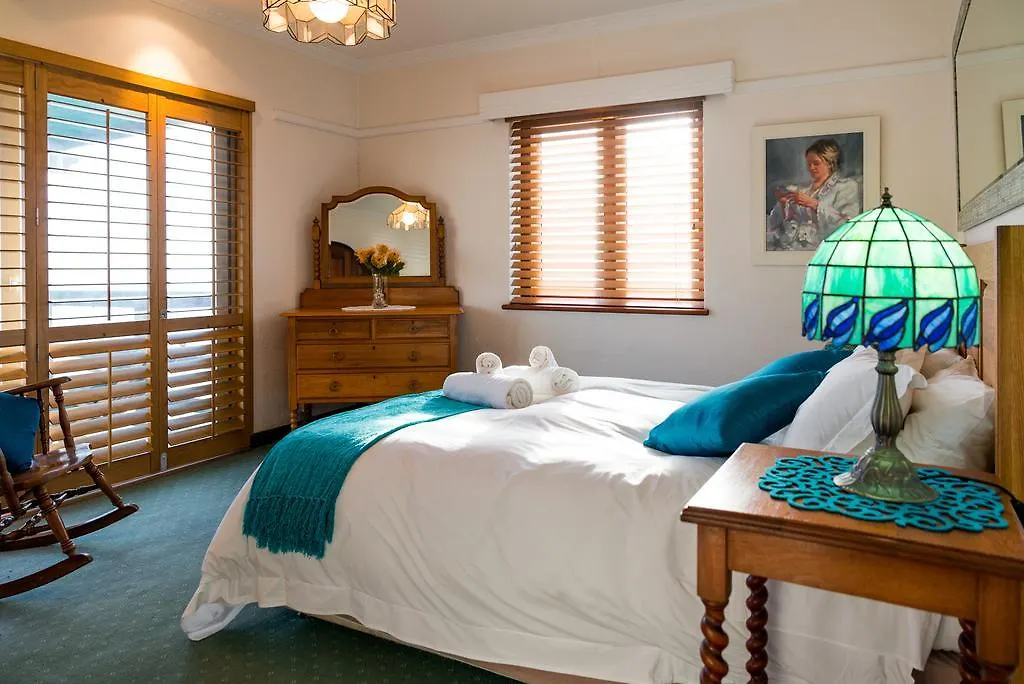 The Upper Deck At Sunny Cove Apartment Fish Hoek